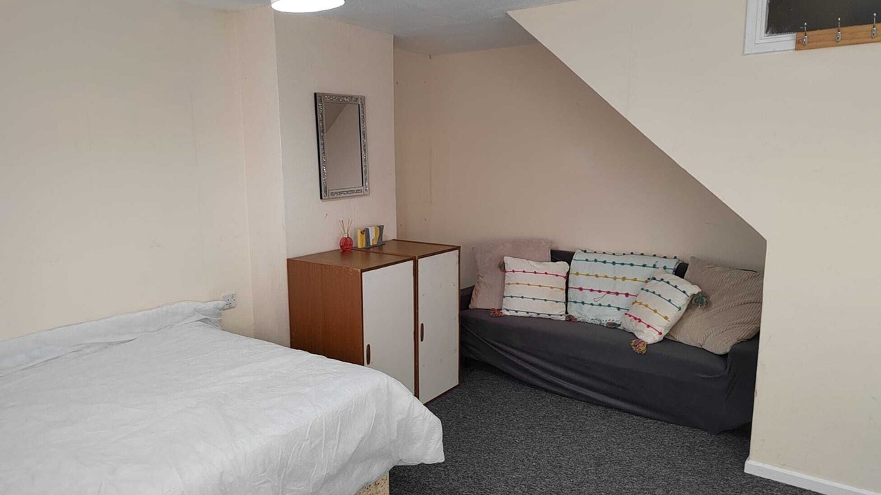Photo of Bedroom in Southall Green