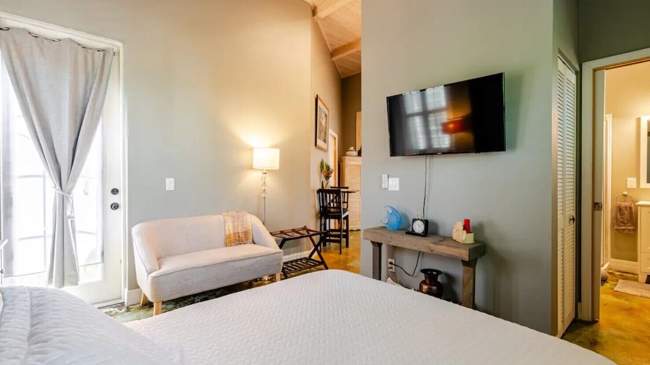Photo of Bedroom in Gillespie Park