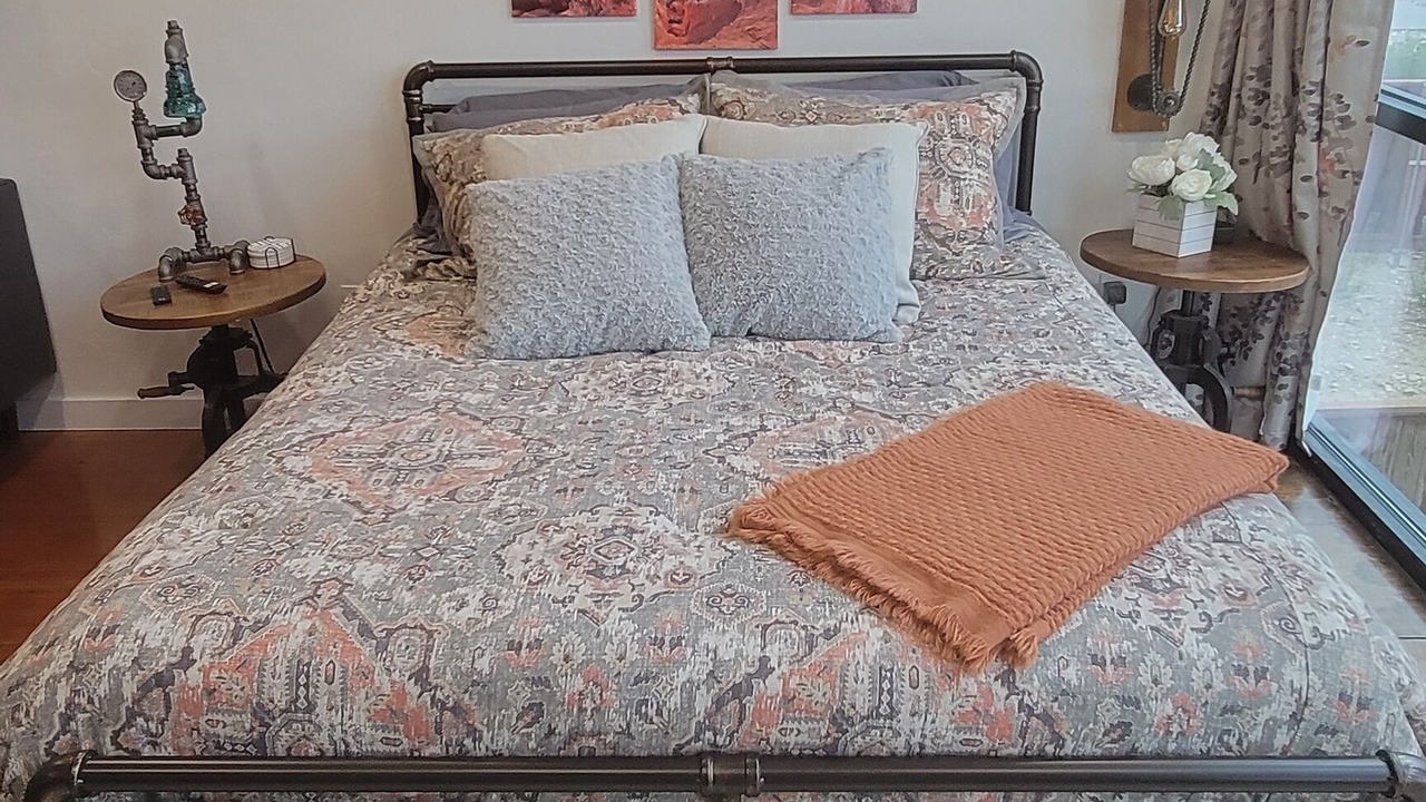 Photo of Bedroom in Glendale