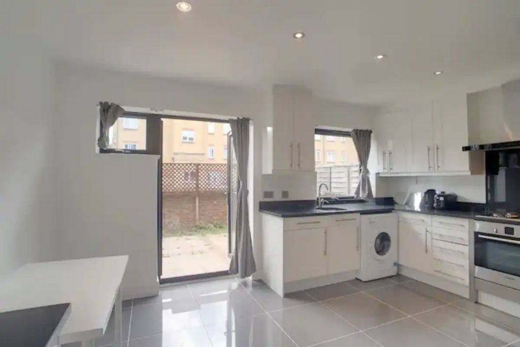 Photo of Kitchen in Island Gardens