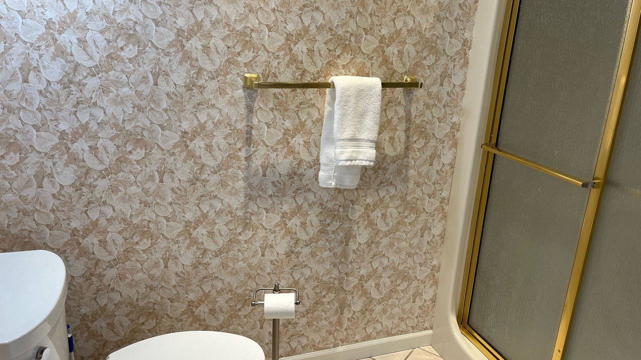 Photo of Bathroom in Wisconsin Rapids
