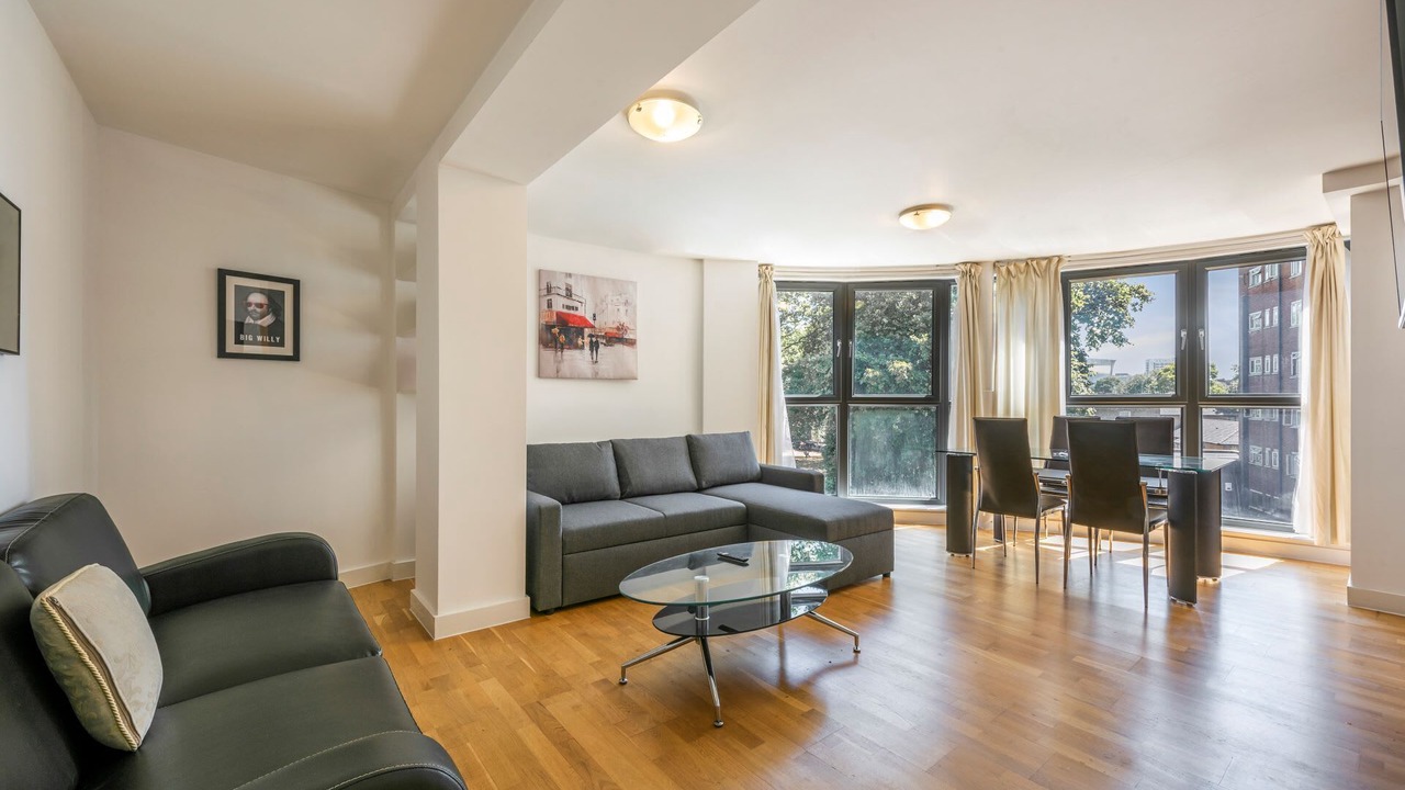 Photo of Livingroom in St. Pancras and Somers Town