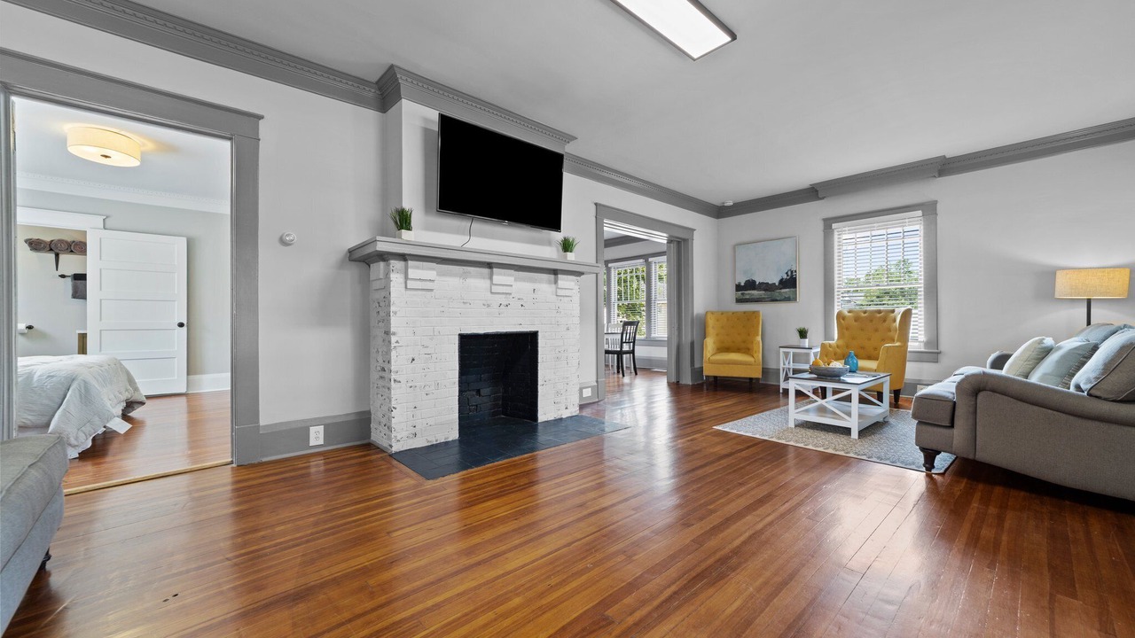 Photo of Livingroom in Greensboro