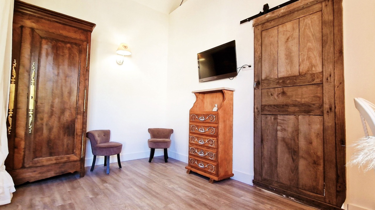 Photo of Others in Le Manoir