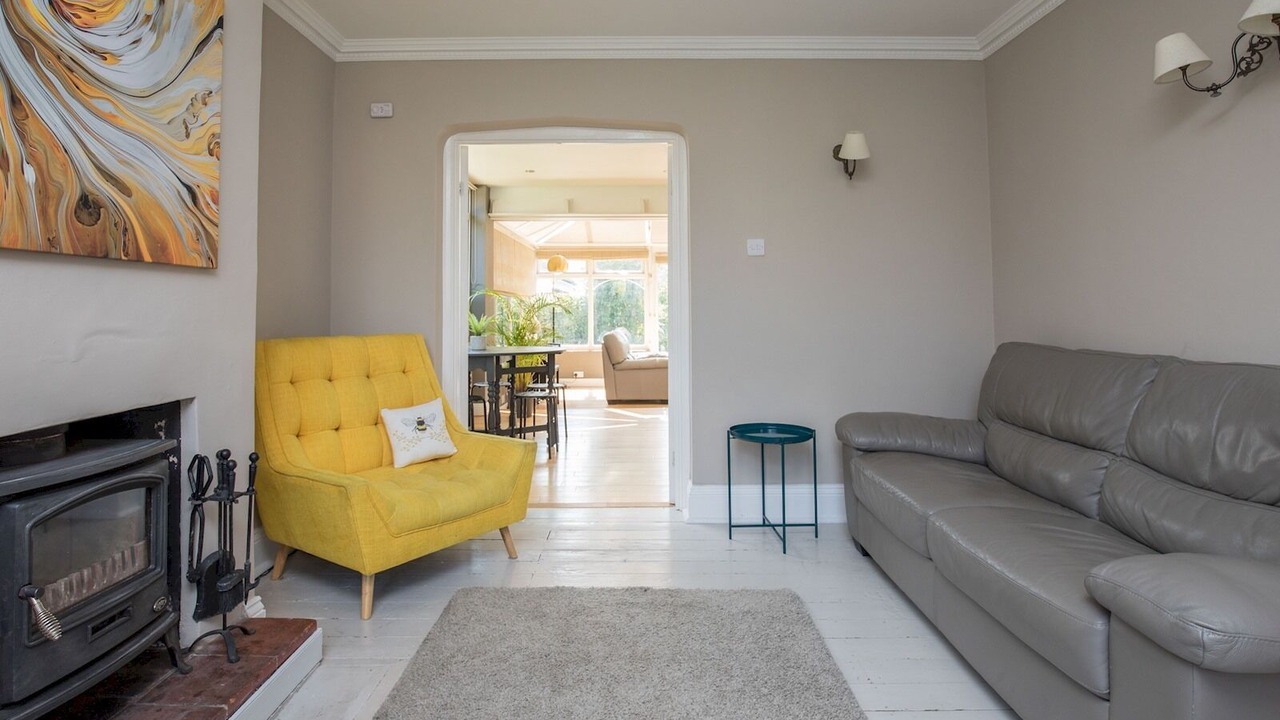 Photo of Livingroom in Fifield