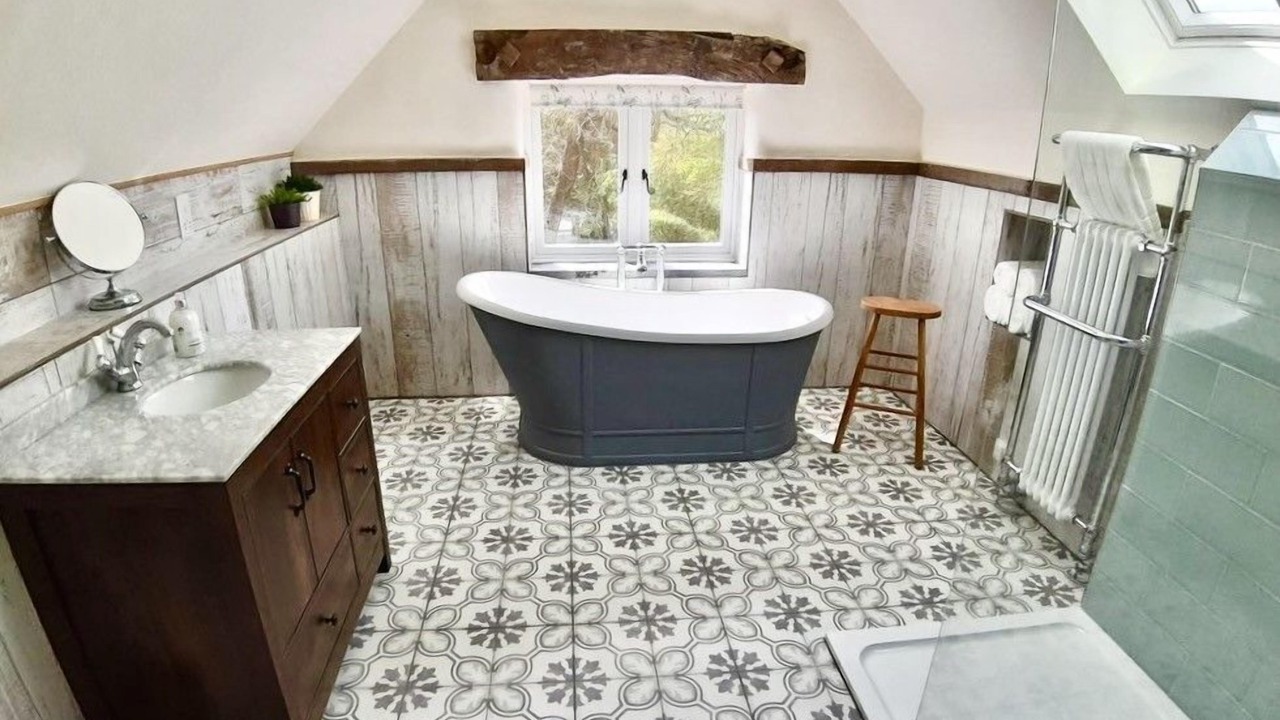 Photo of Bathroom in Little Petherick
