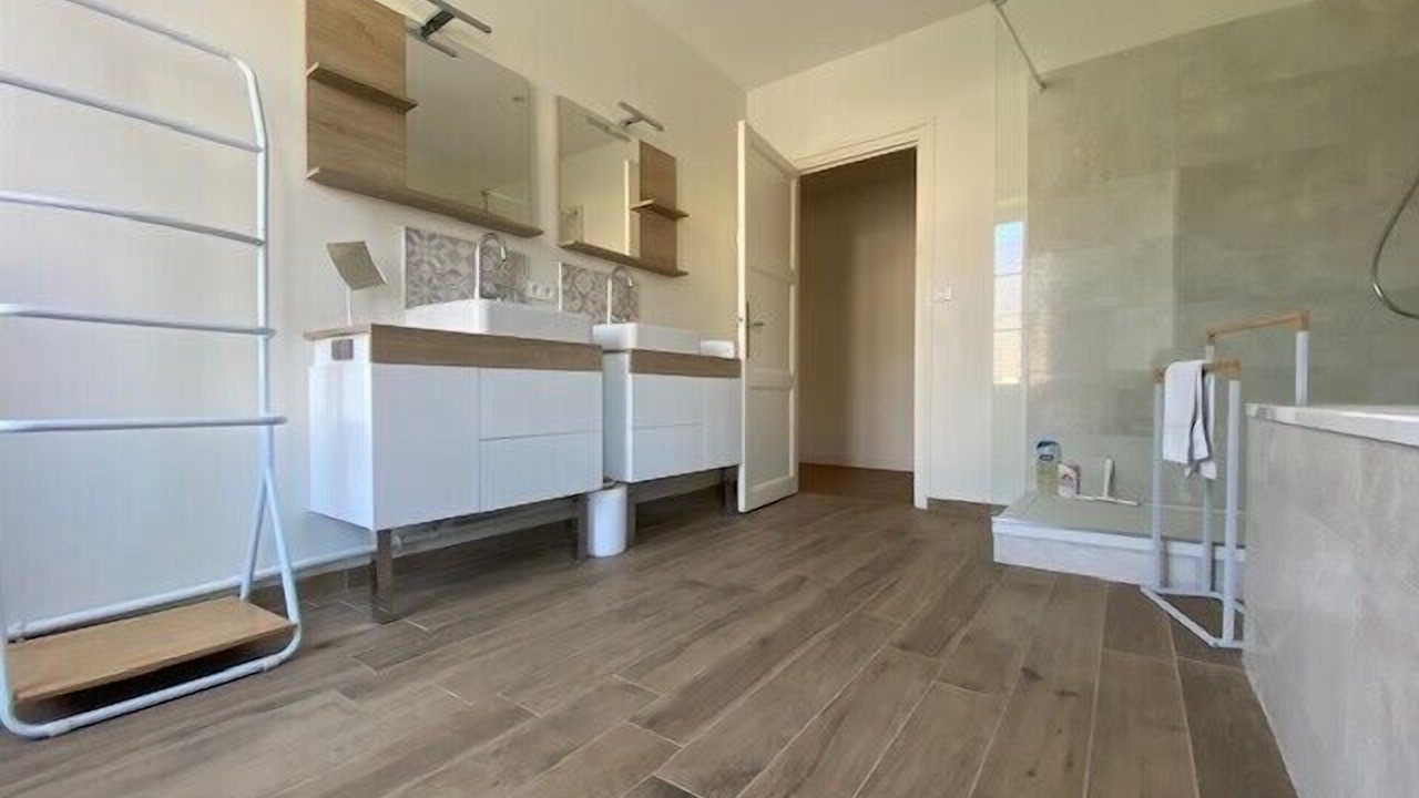 Photo of Bathroom in Saint-Jean