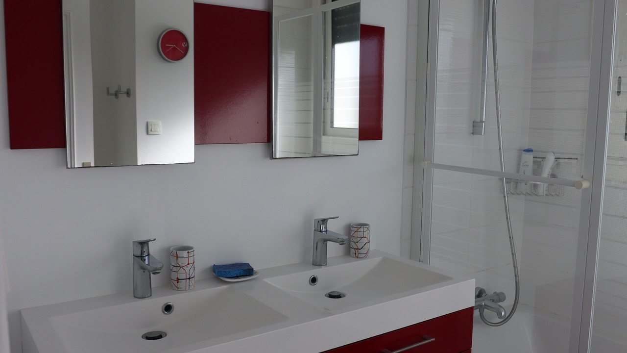 Photo of Bathroom in Boucau