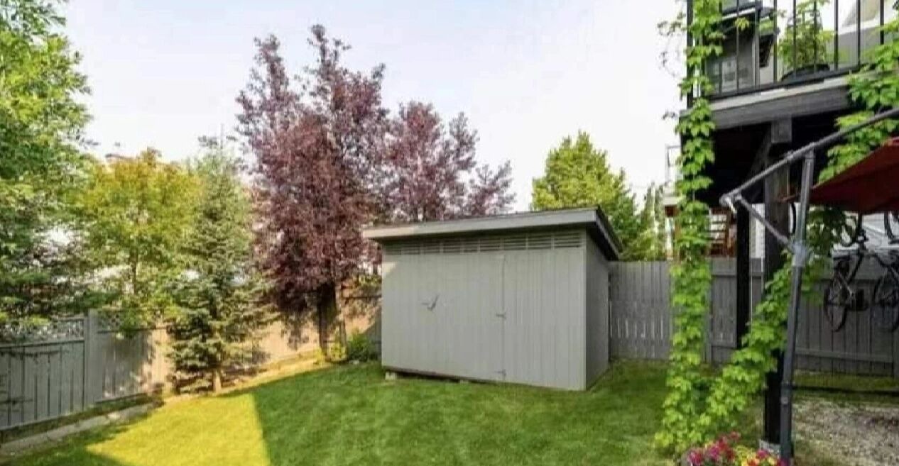 Photo of Outdoor in Arbour Lake