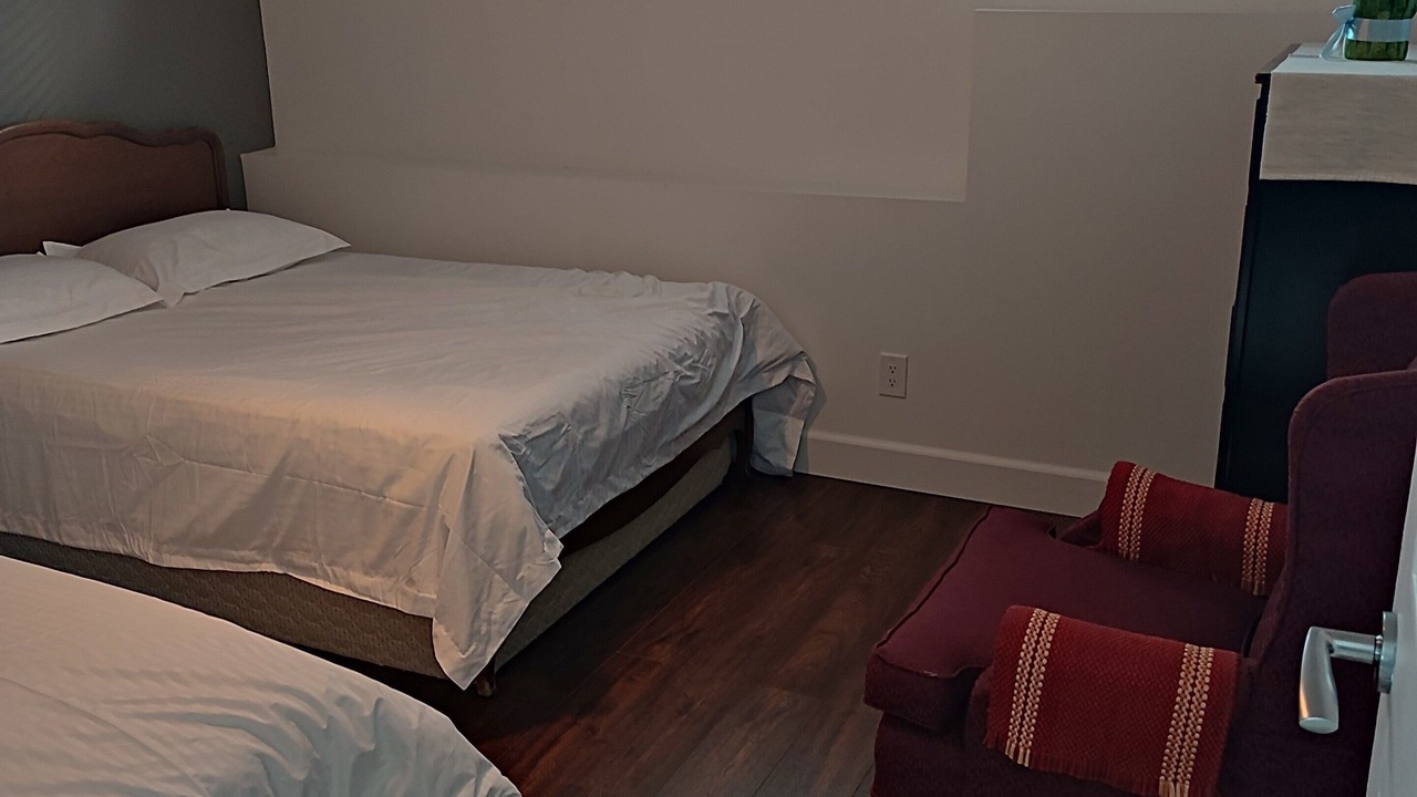 Photo of Bedroom in Arbour Lake