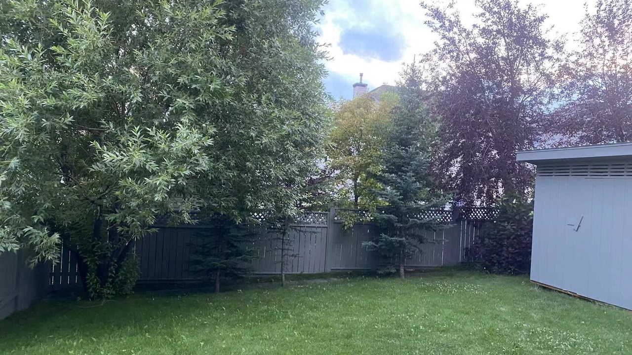 Photo of Outdoor in Arbour Lake
