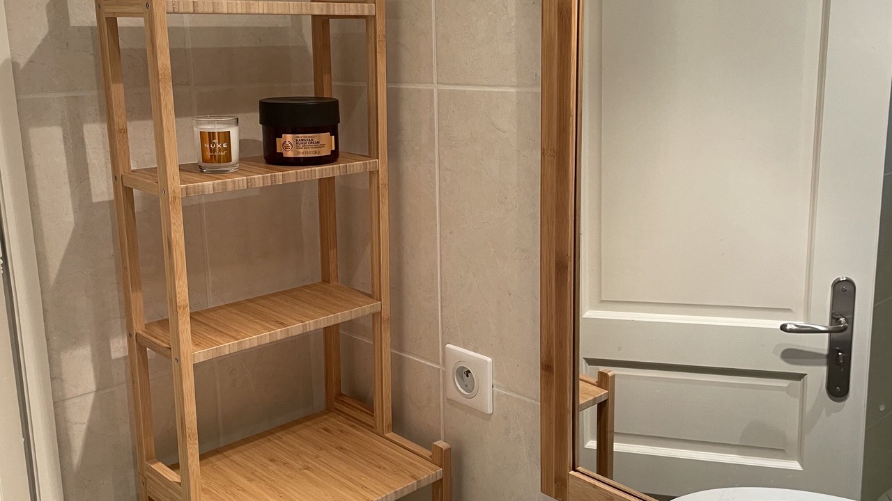 Photo of Bathroom in Entrecasteaux