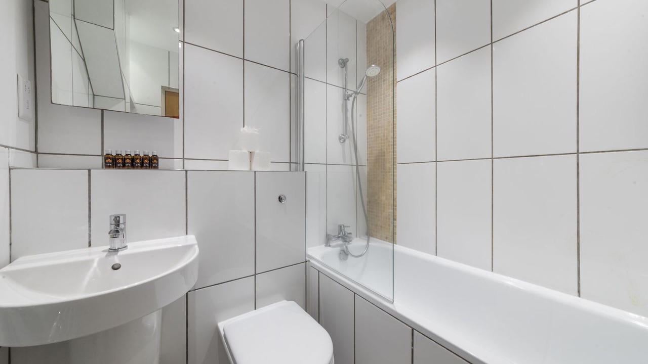 Photo of Bathroom in Fitzrovia