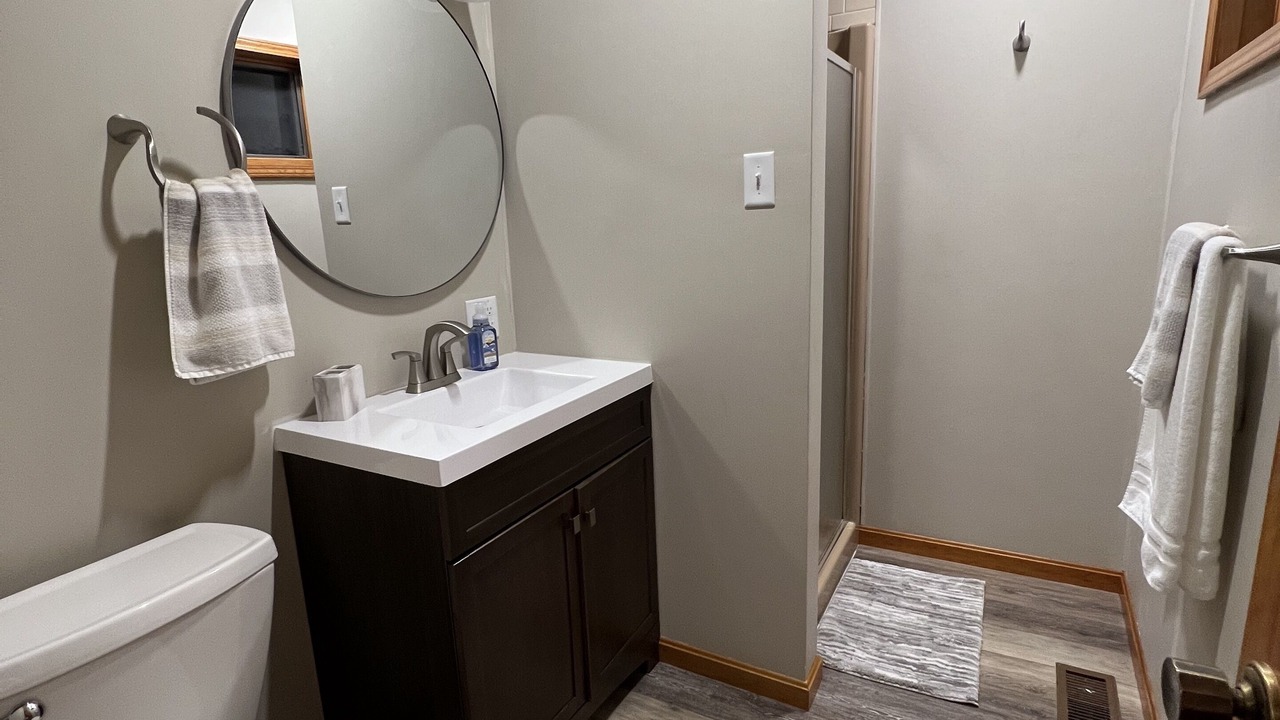 Photo of Bathroom in Nelsonville