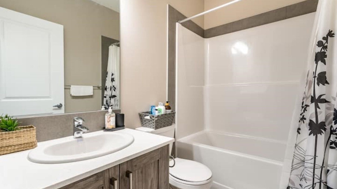 Photo of Bathroom in Sage Hill