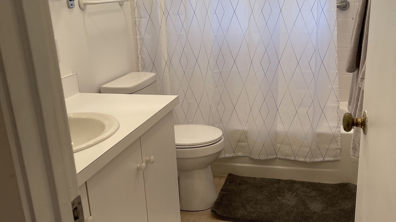 Photo of Bathroom in Silver Beach