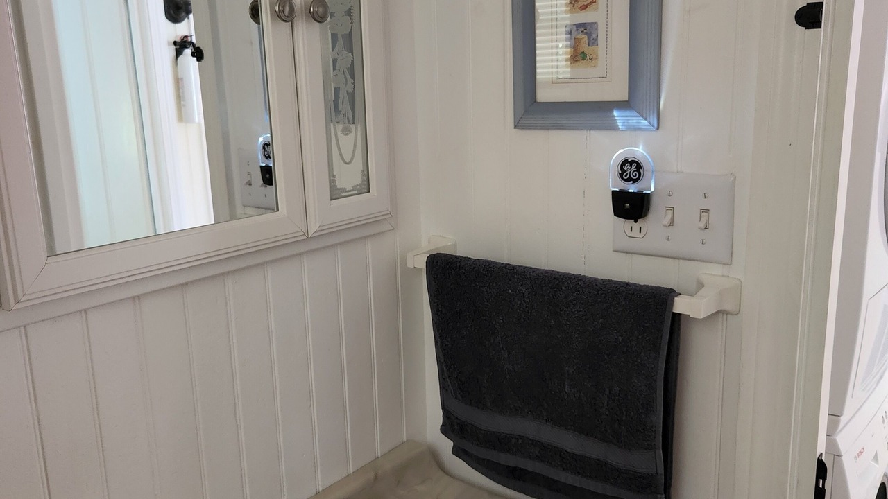 Photo of Bathroom in Old Lyme