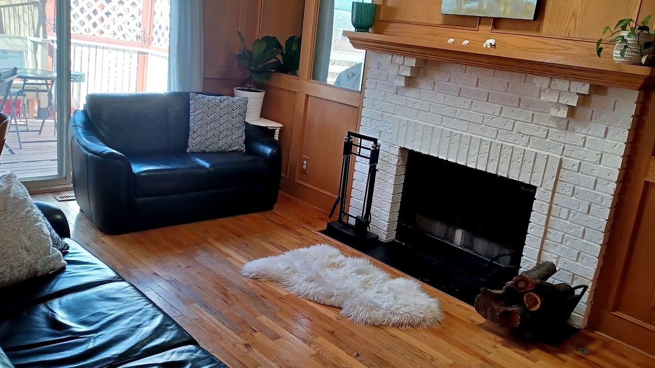 Photo of Livingroom in Hawkwood