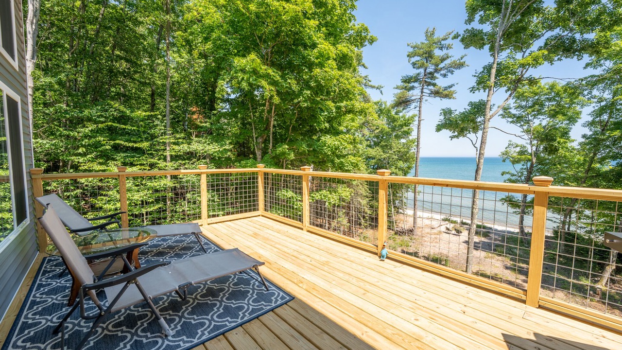 Photo of Patio Balcony in Manistique