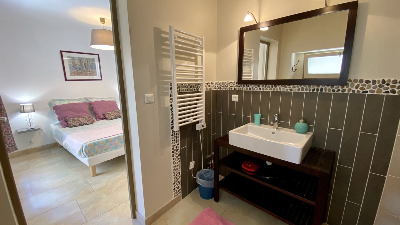 Photo of Bathroom in Laure-Minervois