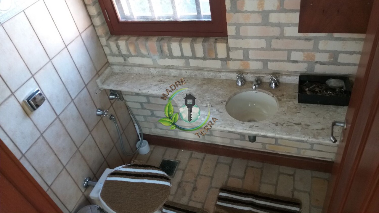 Photo of Bathroom in Jurere Internacional