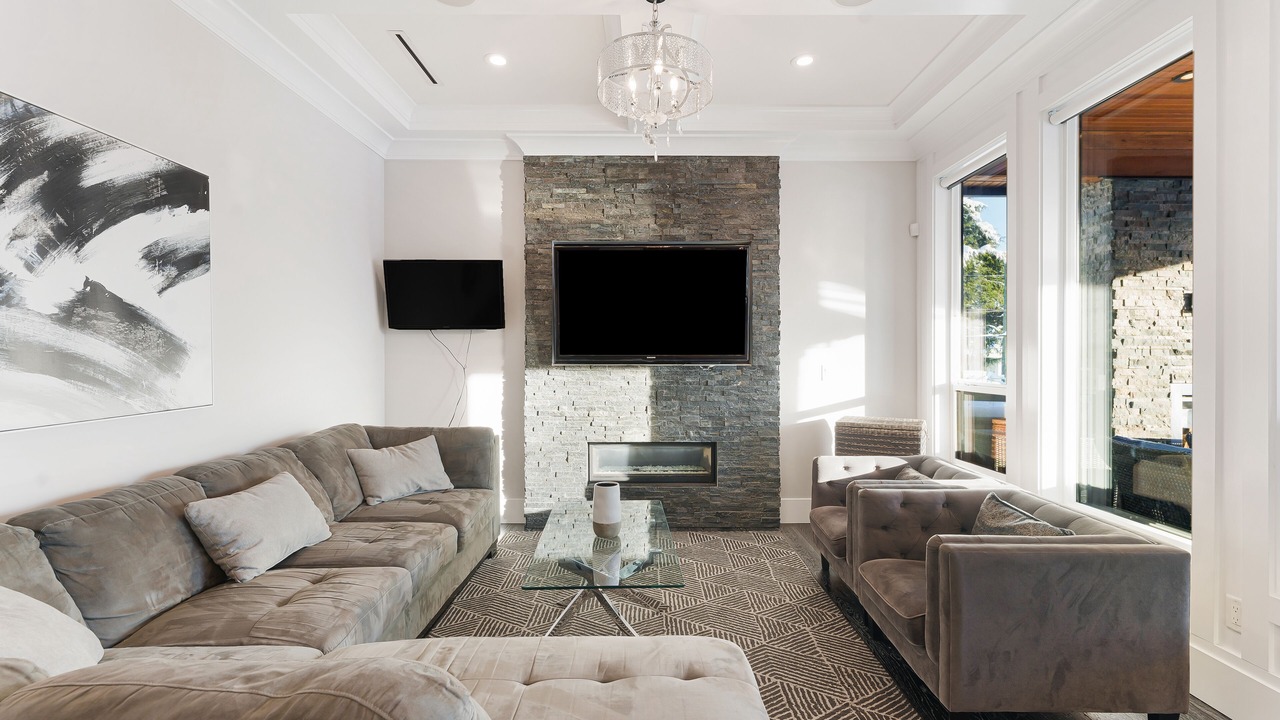 Photo of Livingroom in Burnaby
