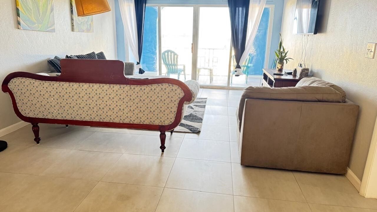 Photo of Livingroom in Estate Saint John