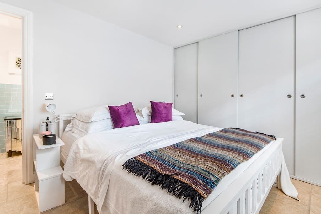Photo of Bedroom in Bayswater