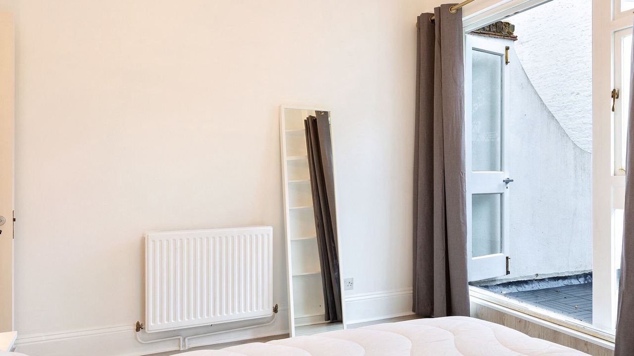 Photo of Bedroom in Redcliffe