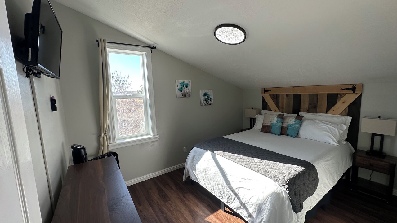 Photo of Bedroom in Sweetwater
