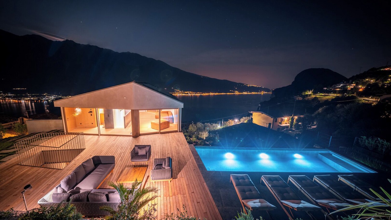 Photo of Outdoor in Arias