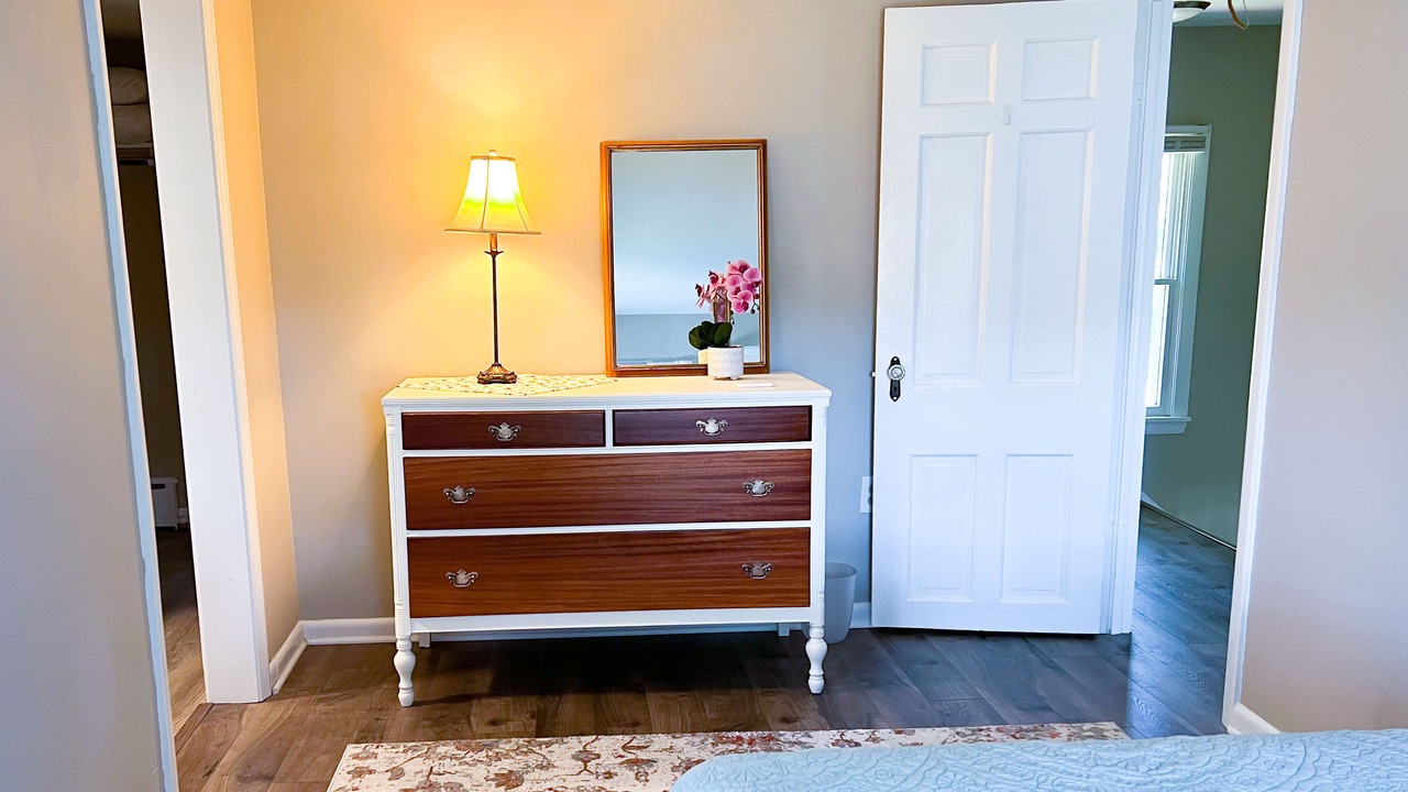 Photo of Bedroom in Niantic