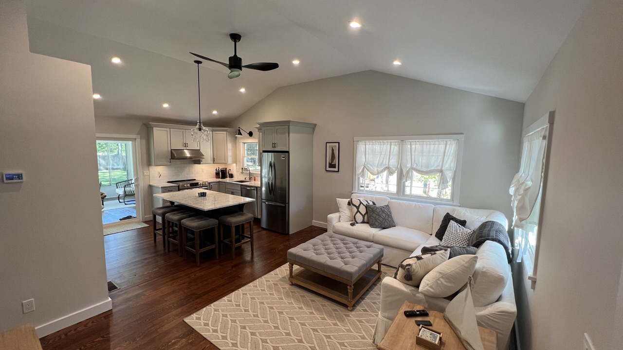 Photo of Livingroom in Cutchogue