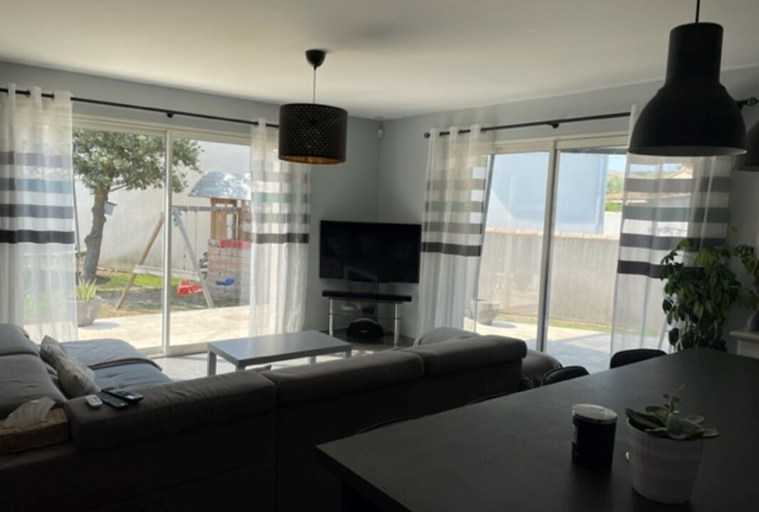 Photo of Livingroom in Caumont-sur-Durance