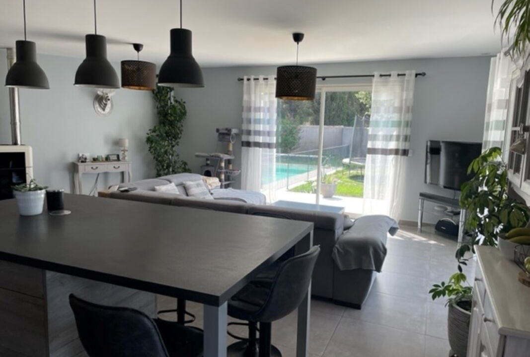 Photo of Livingroom in Caumont-sur-Durance