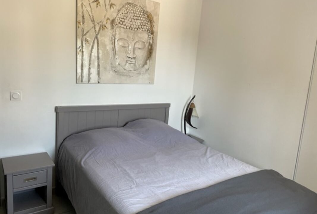 Photo of Bedroom in Caumont-sur-Durance