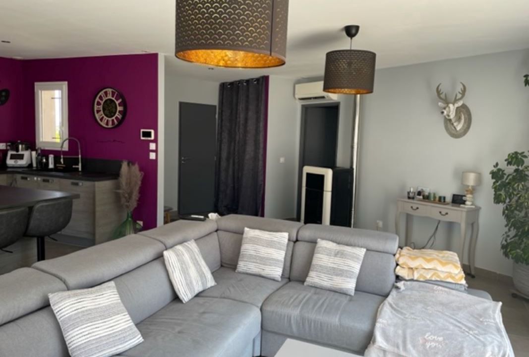 Photo of Livingroom in Caumont-sur-Durance