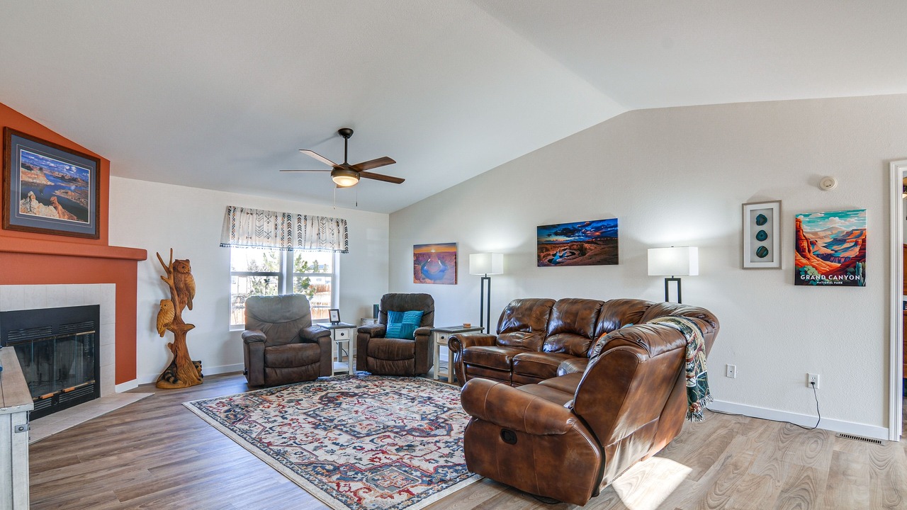 Photo of Livingroom in Big Water