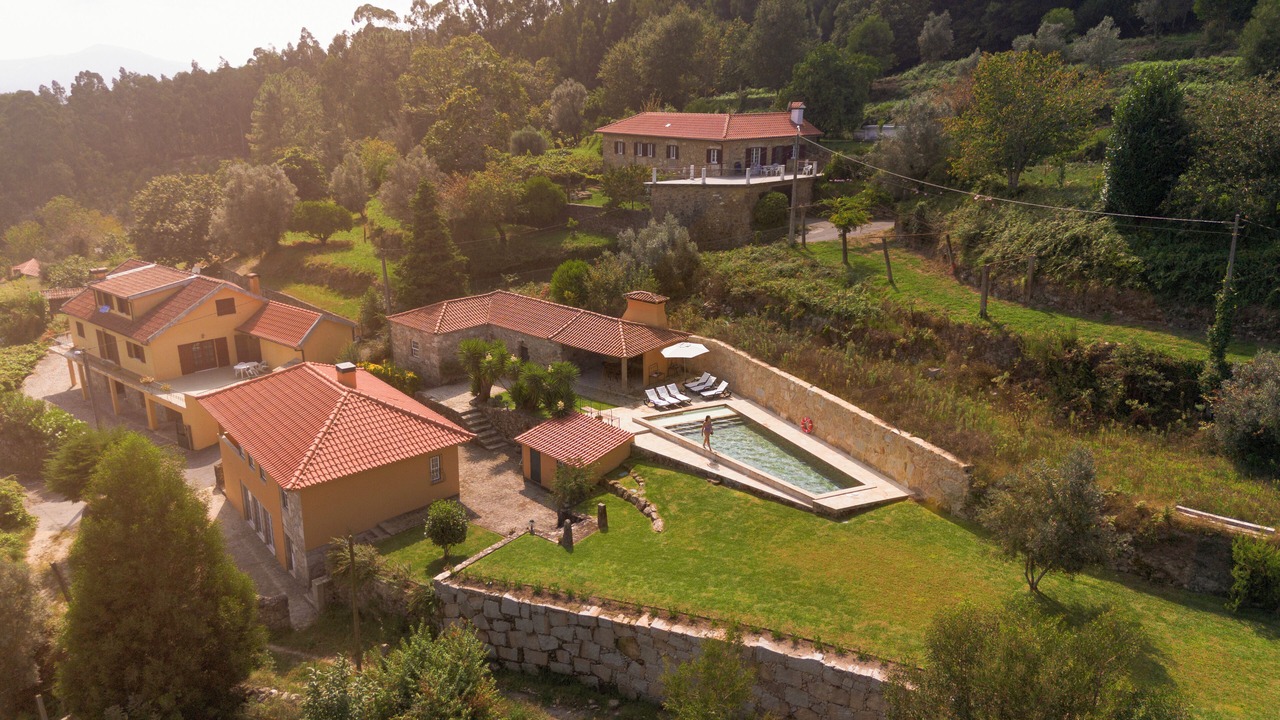 Photo of Others in Cossourado