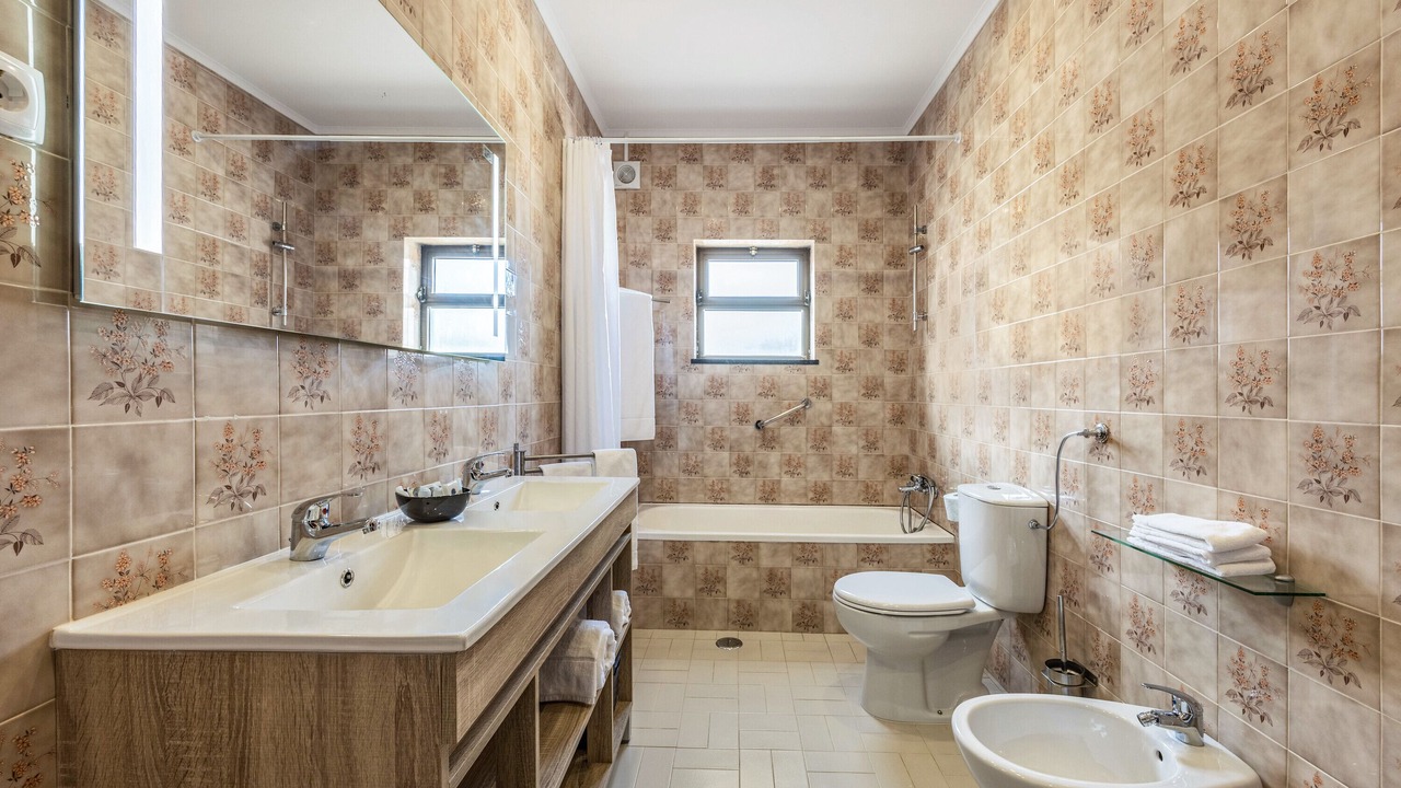 Photo of Bathroom in Sagres