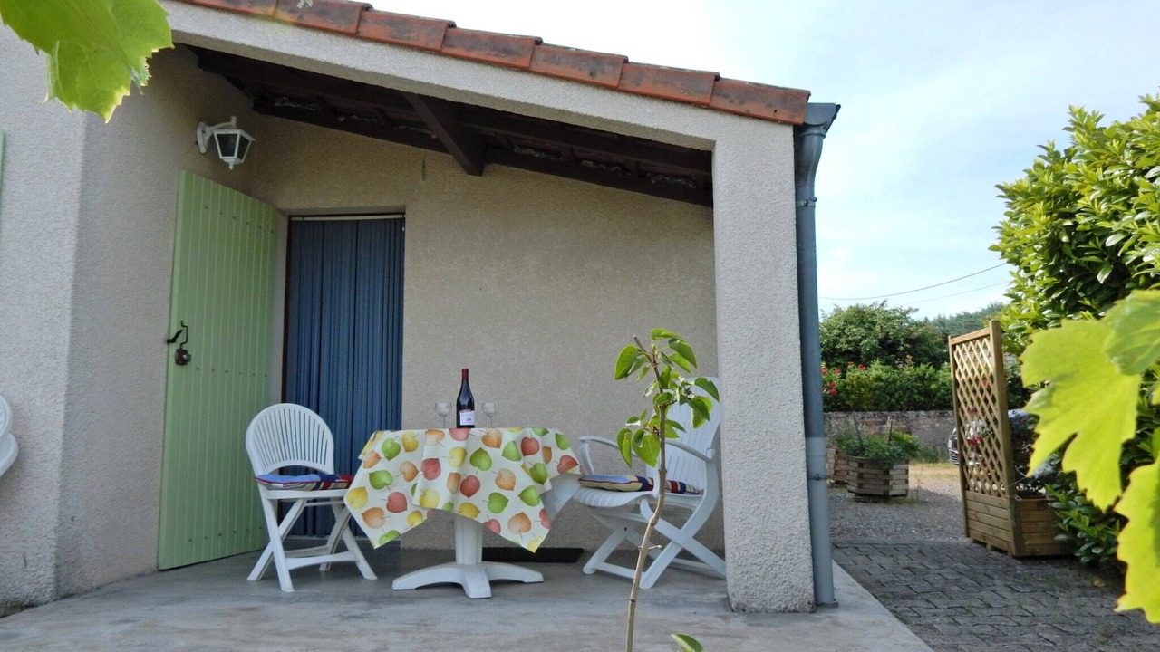 Photo of Patio Balcony in Lablachere