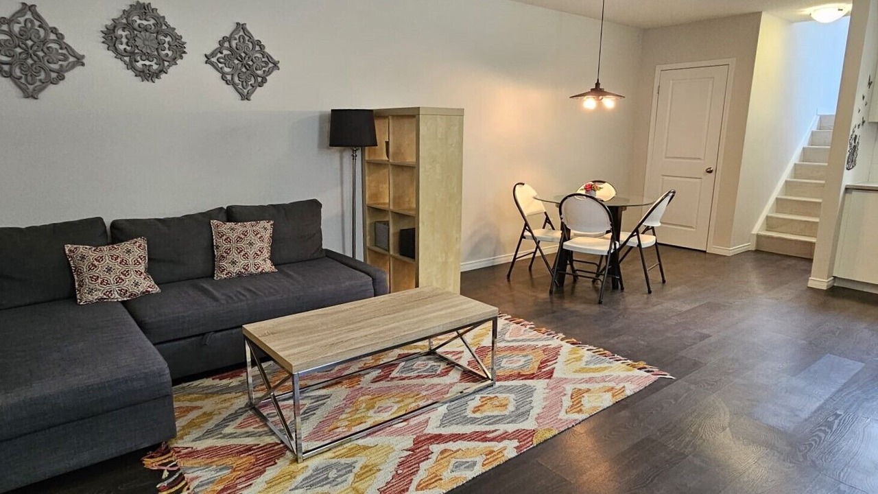 Photo of Livingroom in Highland
