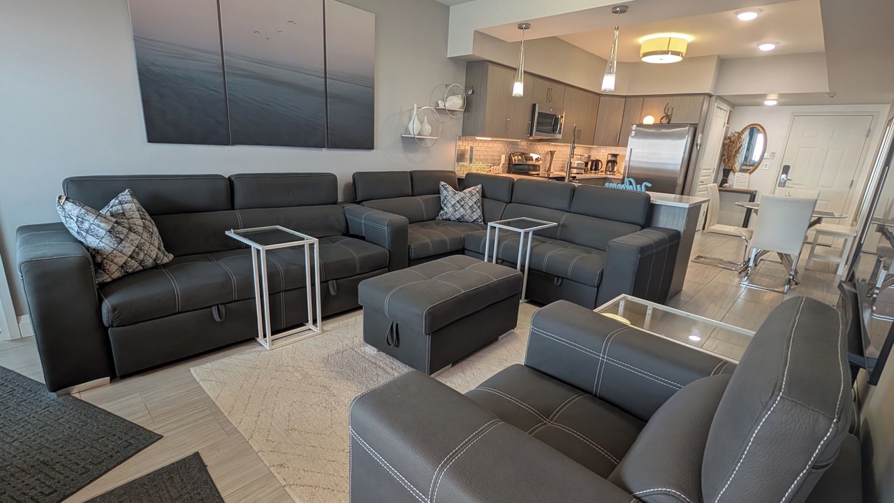 Photo of Livingroom in Long Point