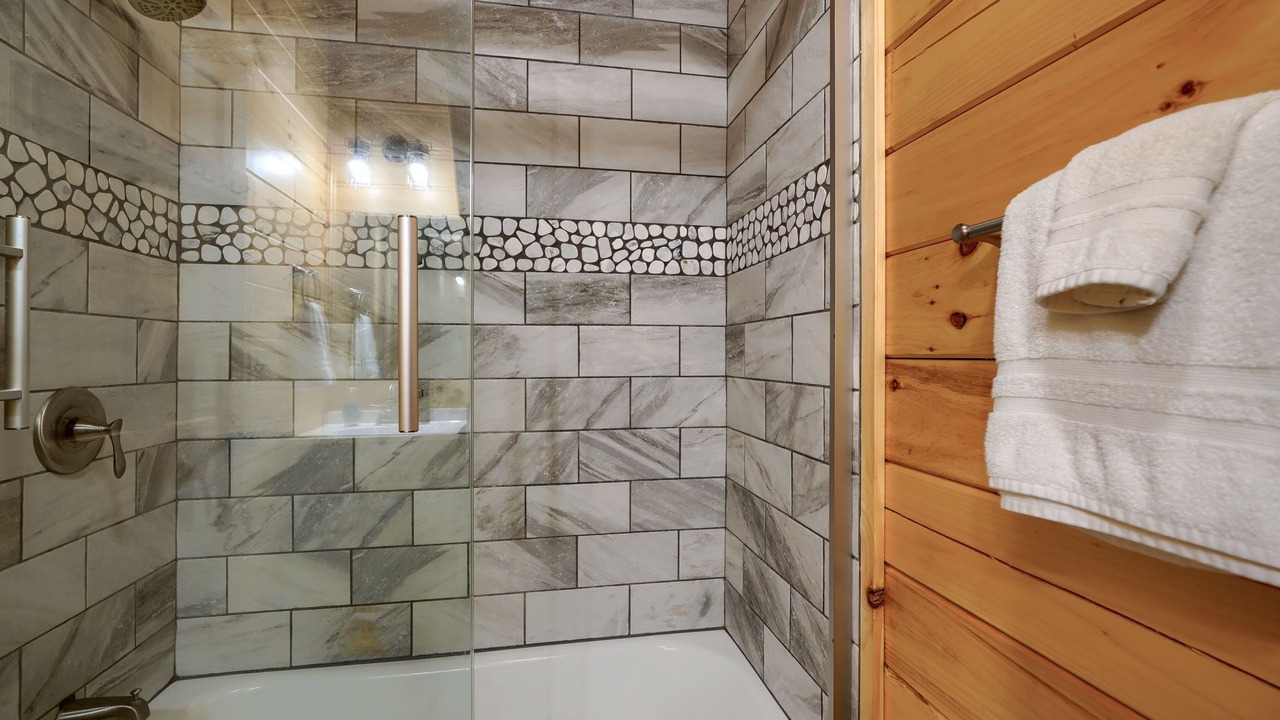 Photo of Bathroom in Logan
