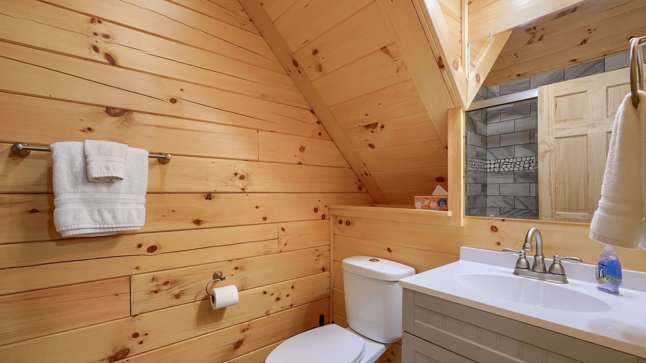 Photo of Bathroom in Logan