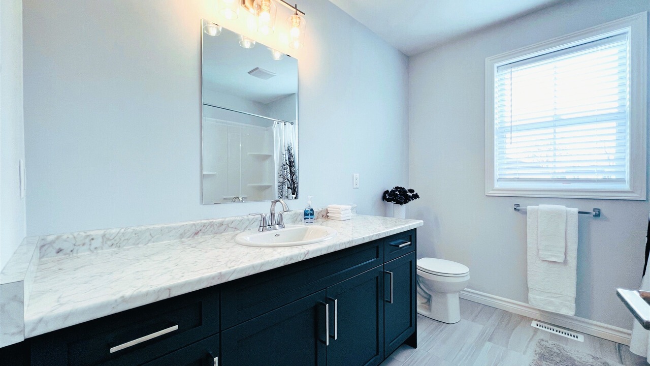 Photo of Bathroom in Port Stanley