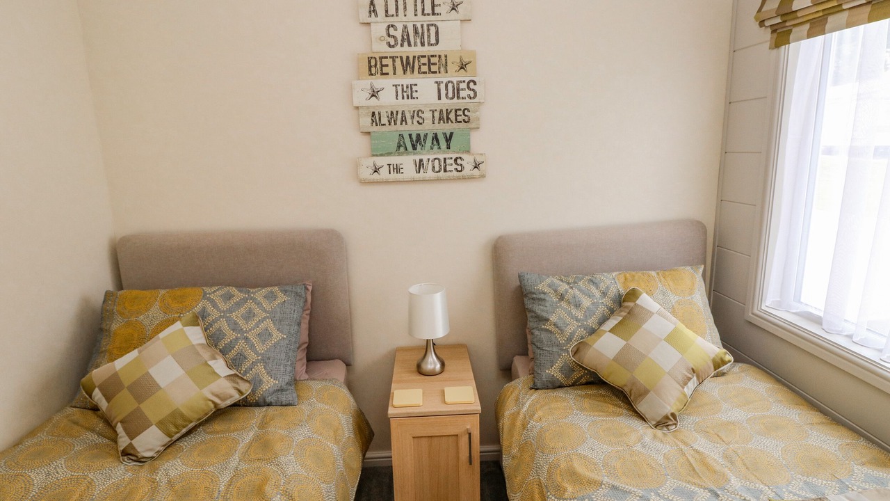 Photo of Bedroom in Pendine