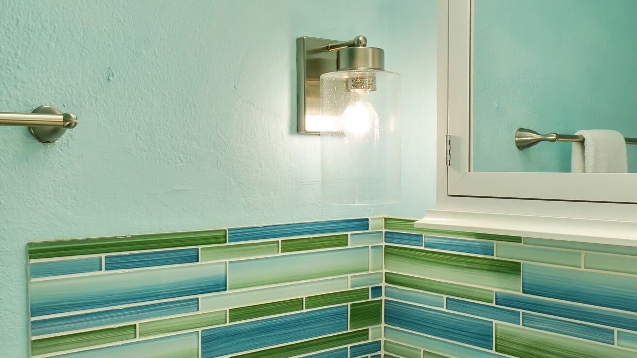 Photo of Bathroom in Teagues Bay