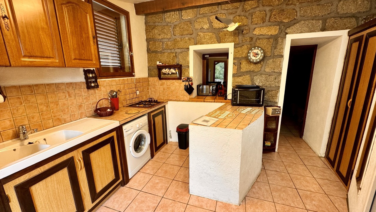 Photo of Kitchen in Monacia-d'Aullene