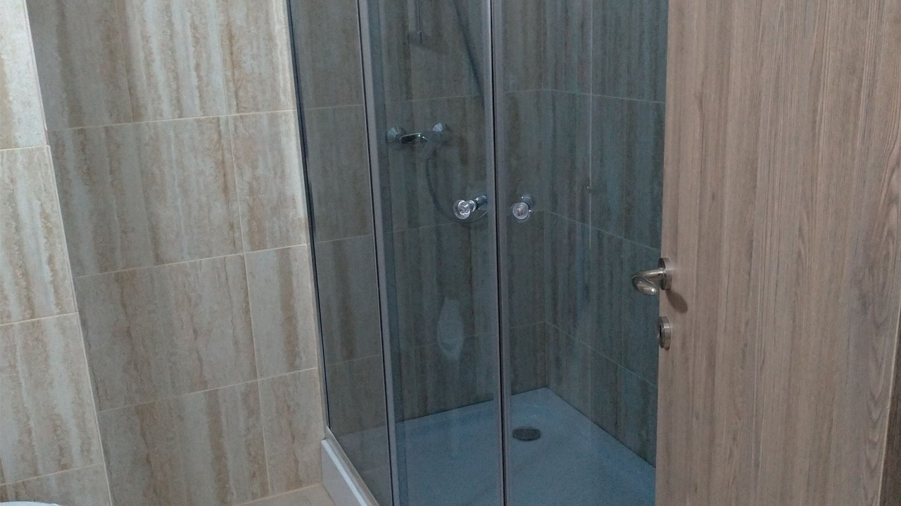 Photo of Bathroom in Mamaia-Sat